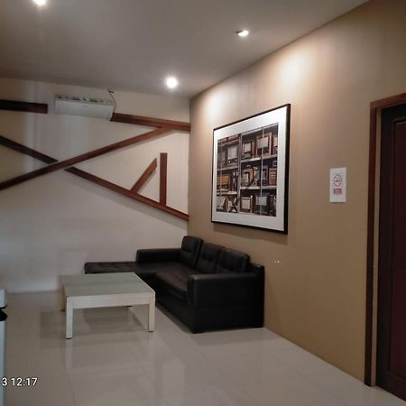 Aura Residence Savannakhet Exterior photo