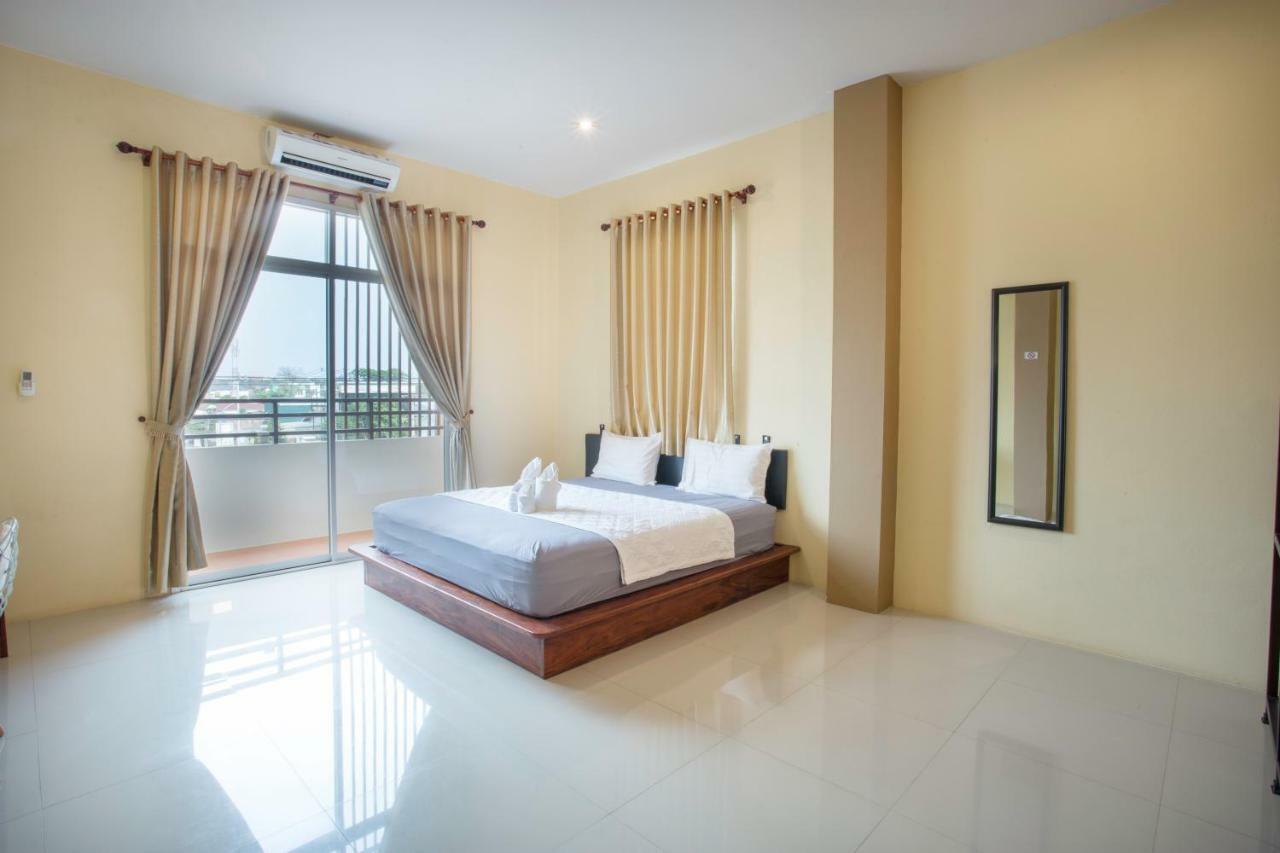 Aura Residence Savannakhet Exterior photo